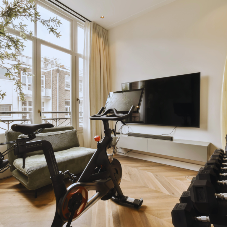 Building a Home Gym Without Breaking the Bank: Affordable Tips for Every Fitness Enthusiast